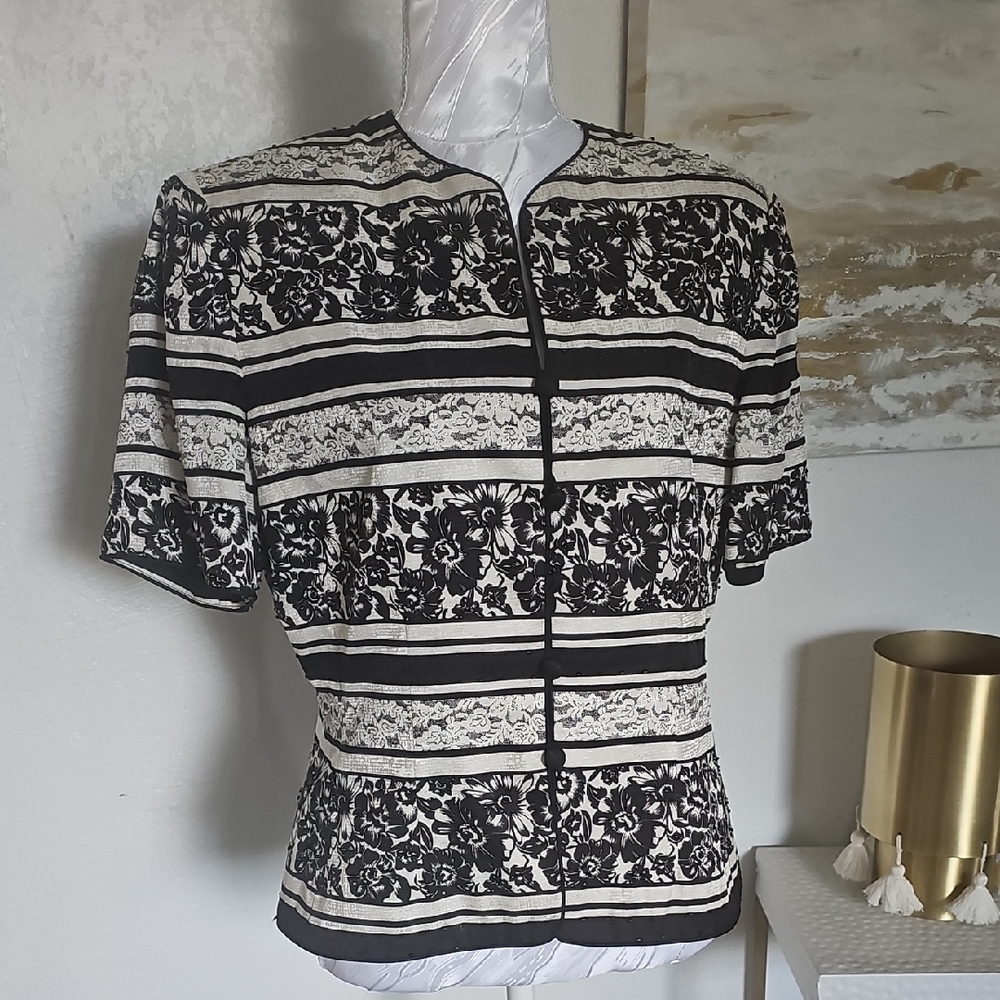 Adrianna Papell Elegant Black and White Silk Blouse